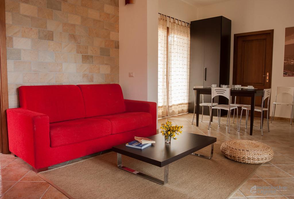Residenze L'Isola Surf House Aparthotel Porto Pollo Kamer foto
