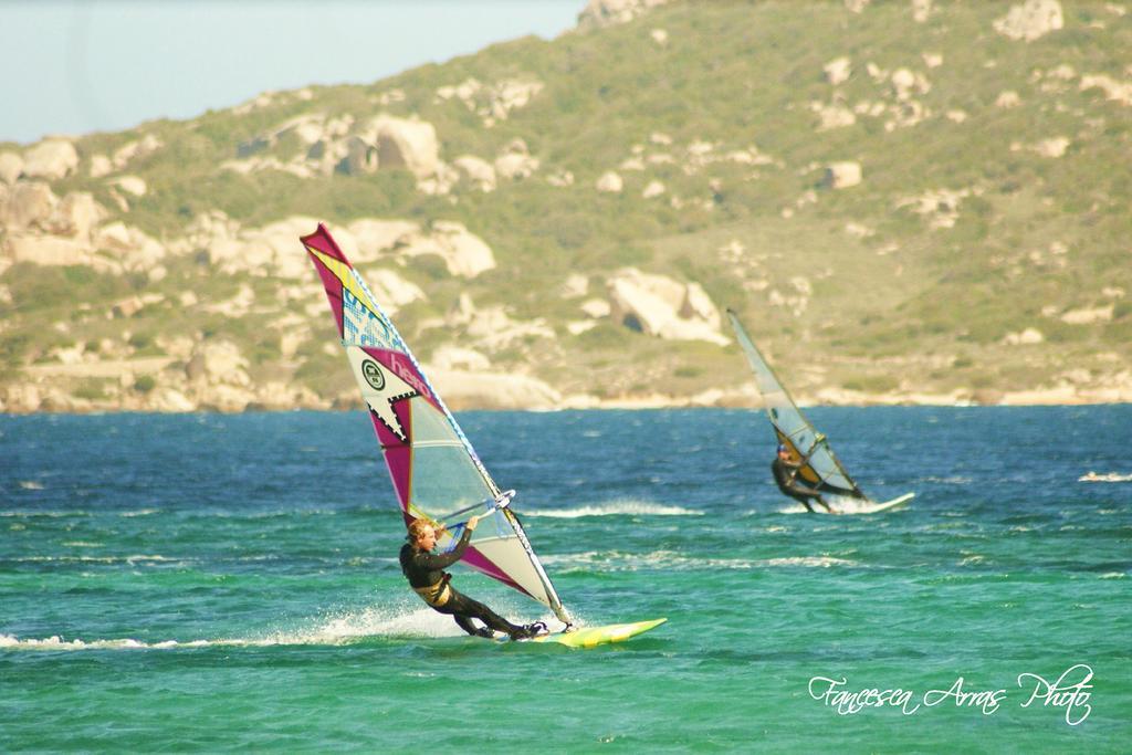 Residenze L'Isola Surf House Aparthotel Porto Pollo Buitenkant foto